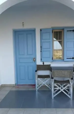 アパート Harama Schinousa