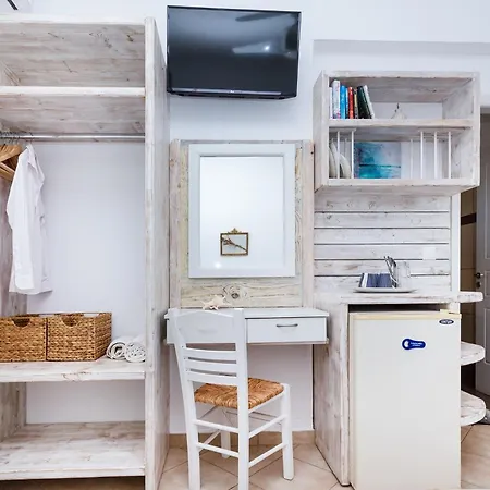 Harama Schinousa شقة Schoinoussa