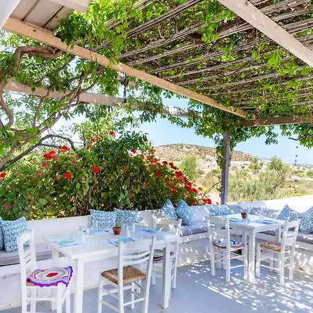 Harama Schinousa Apartment *