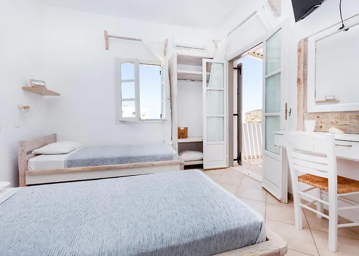 Harama Schinousa * Schoinoussa